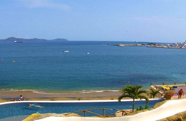 Villas del Palmar - Condo 704