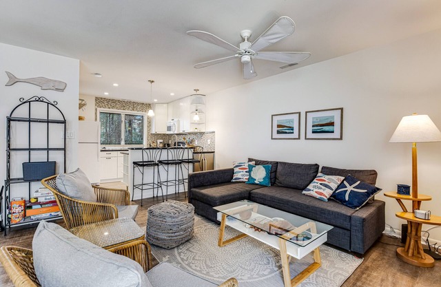 Villas of Bethany West townhome with WiFi, patio, pool, & tennis/pickleball