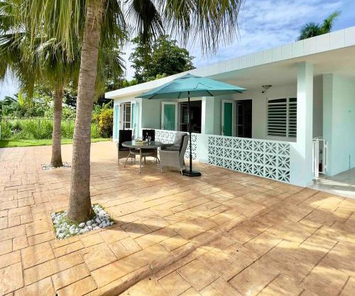Villatoña, Aguada Beach house