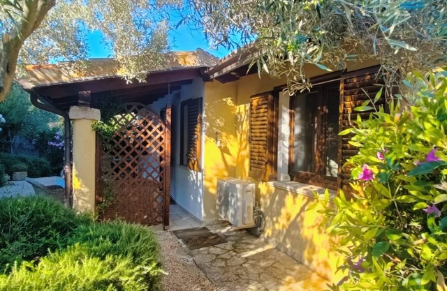 Villetta Rosmarino 1700 meters from the wonderful beaches of Chia