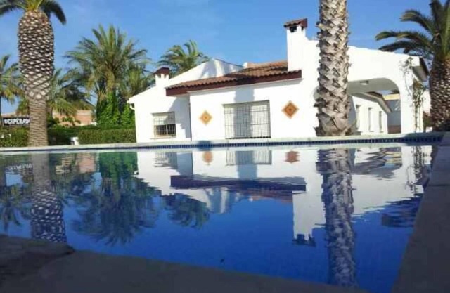Vinaros - Haus mit Pool - WIFI - 50 m vom Meer - Barbecue - Ideale Lage