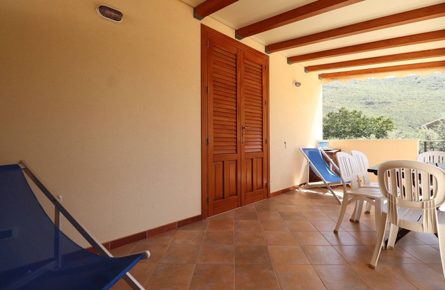 Vincenzo House