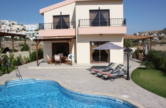 Vineland Cottage. Gratis Wifi . Großer Pool mit begehbarer Treppe