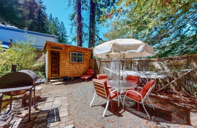 Vineyard Cottage