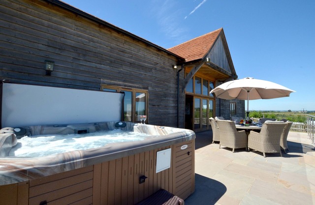 Vineyard View - Sechs Schlafzimmer Haus, Schläft 12