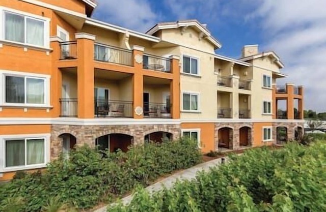 VINO BELLO RESORT-NAPA-SLEEPS 4