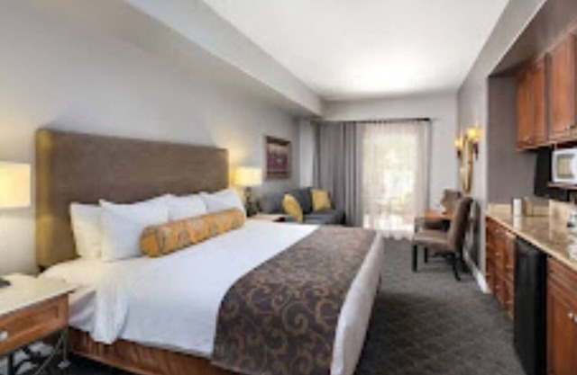 Vino Bello Resort Two Bedroom dec 21 - 26 2023