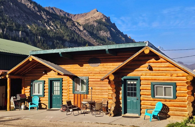 Vintage Cooke City cabins in the heart of Downtown Cooke City, Montana
