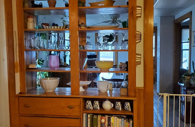 Vintage Farmhouse close to area colleges, beaches, and the Adirondack mountains.