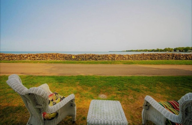 Vintage Lakefront Home in Historic Van Buren Point