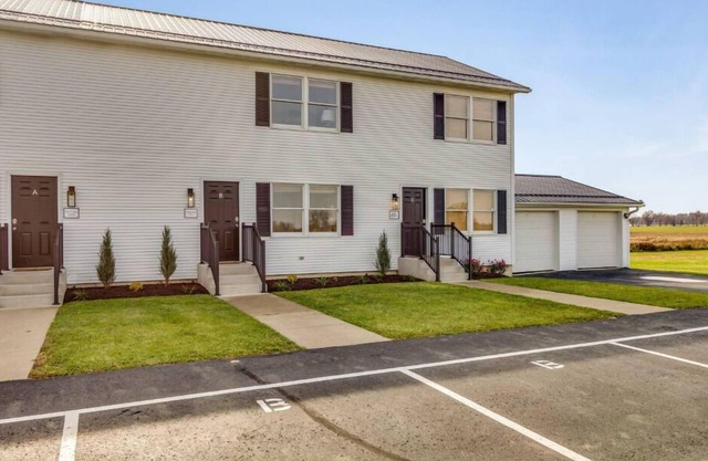 Vintage Travel Suite 2b condo with outdoor space