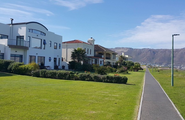 Von dem Moment an, in dem Sie die VIP Beach Villa betreten, ist die Atmosphäre erhebend
