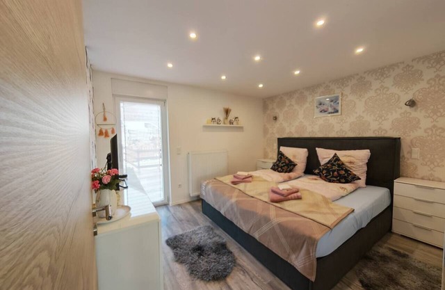 VipStay - 66M² App. mit Terasse!