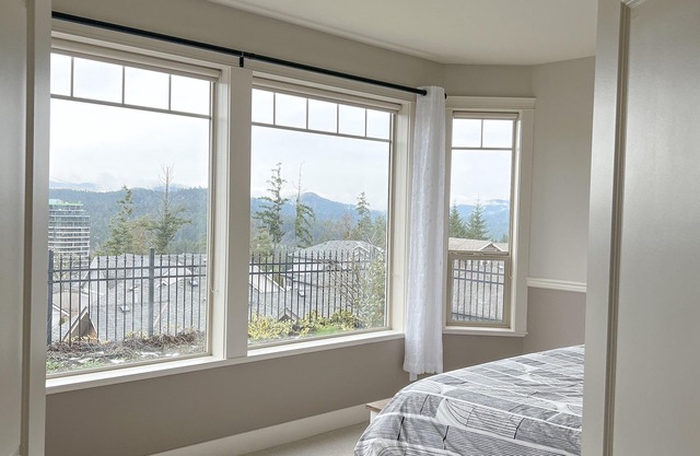 Vista 18 - Beautiful home with views of the 18th fairway