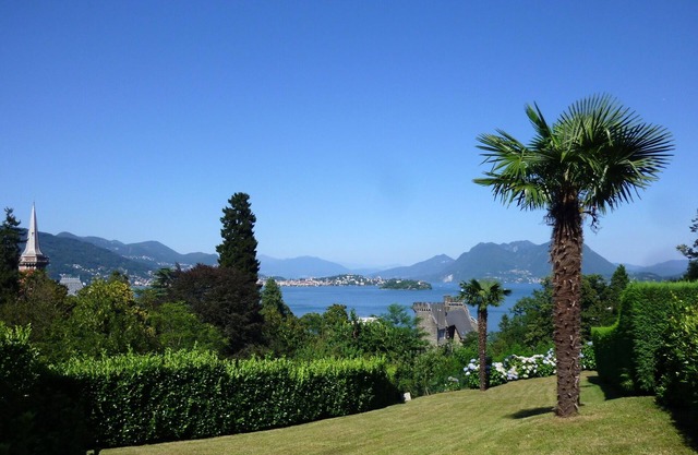 "Vista Castello" - Ferienwohnung mit See- und Panoramablick! WIFI + Garage