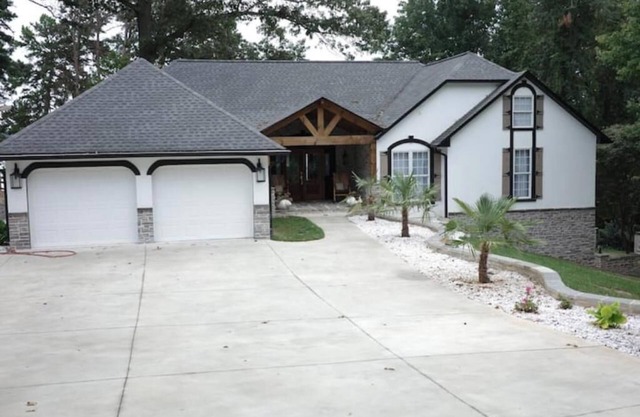 Vista Lanier