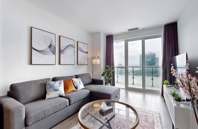 Vista Suites - Downtown 1BR - Rooftop Pool/Gym/Hot Tub