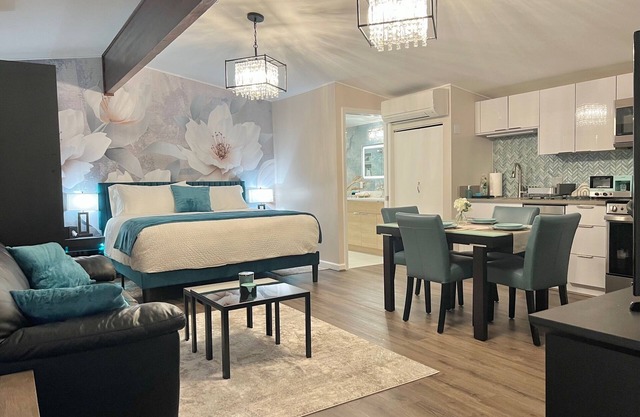 Vita Bella Luxury Studio 1king bed 1 sofabed