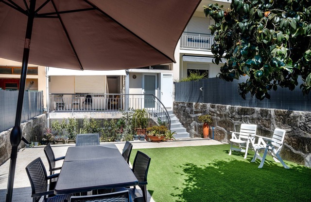 VIVA Casa do Galo - Big family house with garage spot