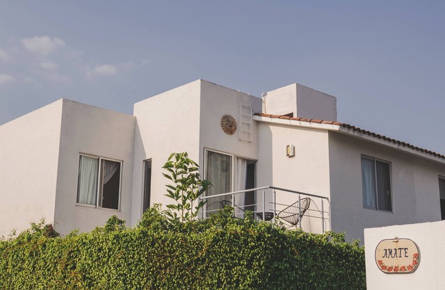 Viveros House