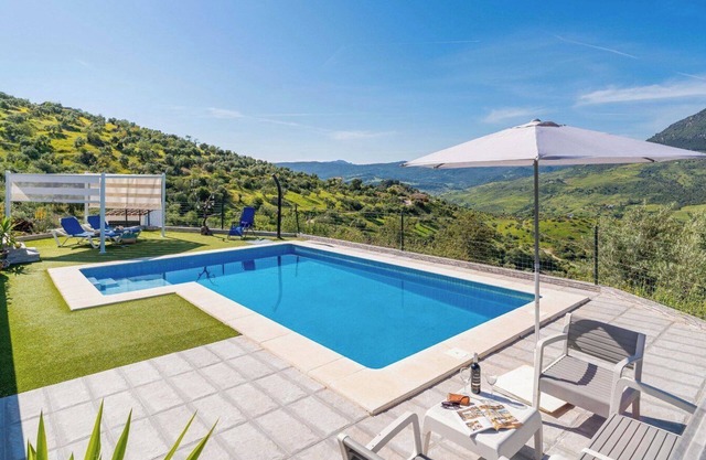 Vivienda Rural Villa Madrid Alcazar El Gastor by Ruralidays
