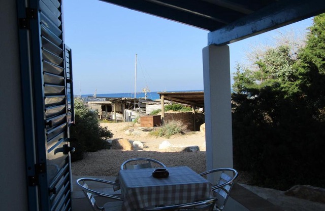 VIVIENDAS TURISTICAS CAN MARIANO BARBER - ES CALÓ - FORMENTERA