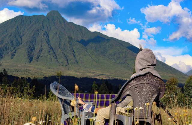 Under Volcanoes View Guest House