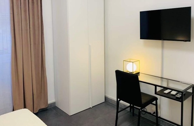RInascimento Suites - Talenti area apartment near Villa Tiberia