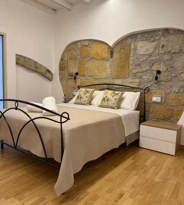 VUCCIRIA' S ROOM centro storico