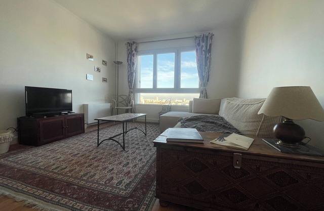 Vue Panoramique : Appartement Élégant
