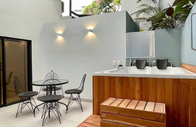 w*|Awesome 2BR w/ 2 Jacuzzis in El Poblado