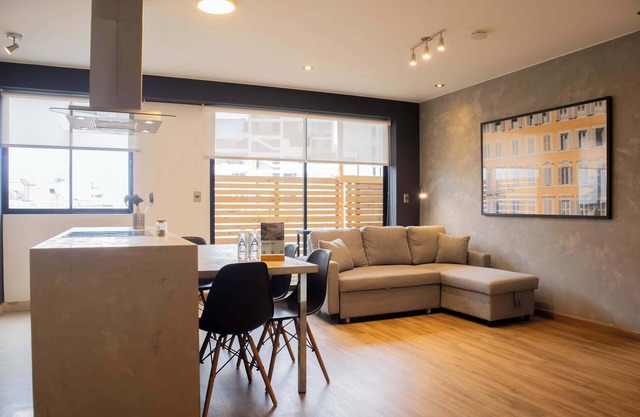 Erstaunliche moderne 2BR in Miraflores