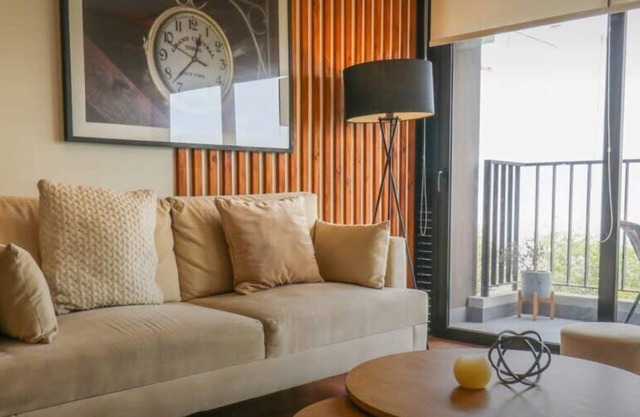 w* | Remarkable 1BR with Balcony in Miraflores
