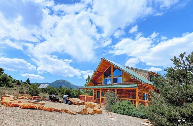 Wunderschöne romantische Lodge mit Grill, Lagerfeuer und Küche