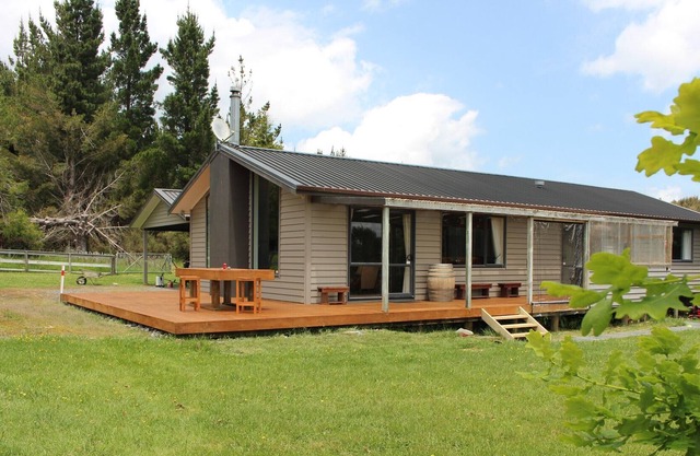 Waiora Lodge - Pokaka Ferienhaus