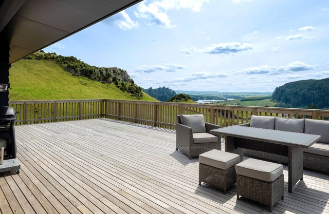 Waipamu Lodge – Whakamaru Holiday Home