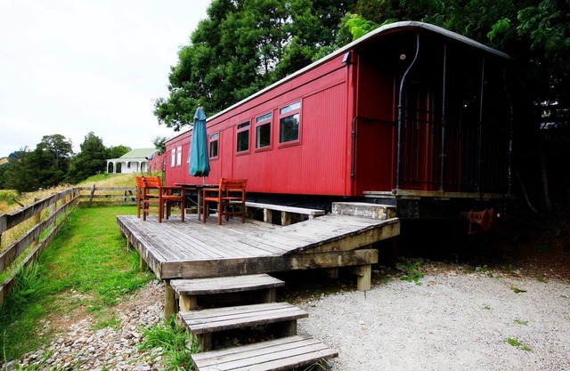 Waitomo Express - 1918 Train Carriage Anzeige ändern Vorschau der Anzeige