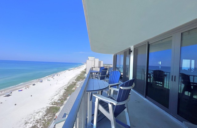 Wake Up to Ocean Views! Luxury Gulf-Front Condo with Complimentary Beach Service