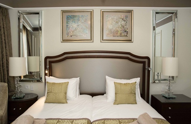 WALDORF ASTORIA RESIDENCES ~ DAS QUEEN SUITE 5 * HOTEL C2-2 Buchen Sie noch heute!