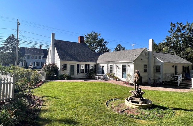 Walk to Beach and Dennis Village Center