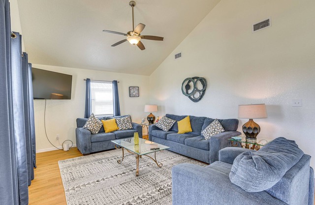 Walk to Beach: Gulf-View Home in Surfside Beach!