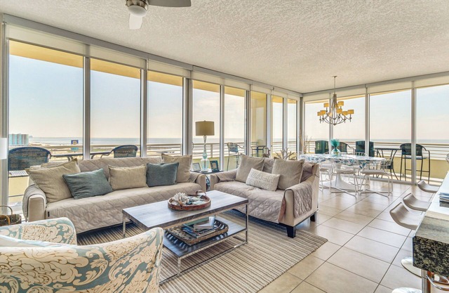 Walk to Beach: Luxury Biloxi Condo w/ Pool Access!