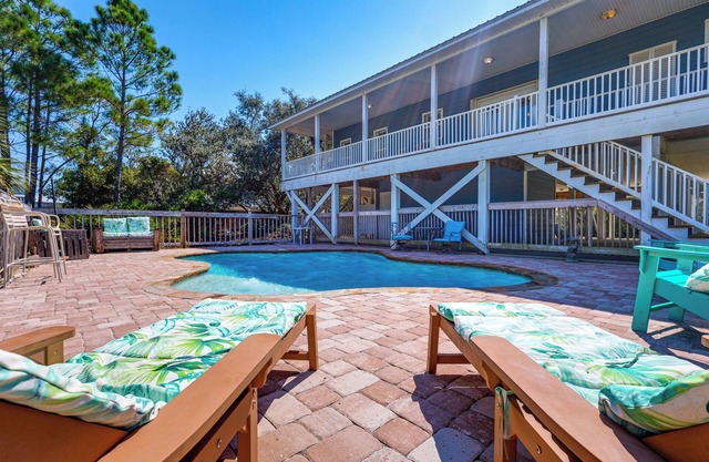 Gulf Shores House w / Pool - zu Fuß zum Privatstrand!
