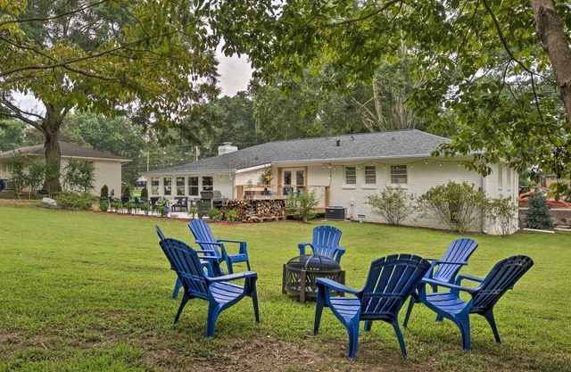 Walk to Dtwn Alpharetta: Modern Home w/ Fire Pit