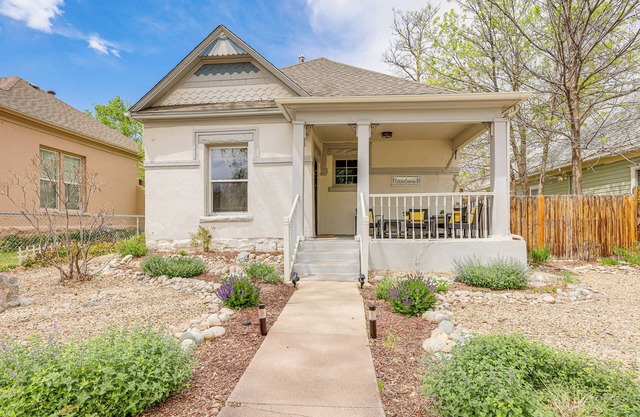 Walk to Dtwn: Home w/ Vintage Charm in Cañon City!