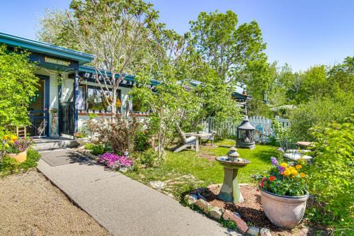 Walk to Dtwn Livingston Studio with Mtn Views!