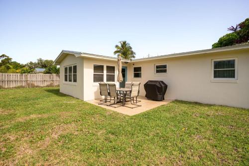 Walk to Jetty Park Harbor District Home!