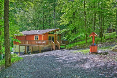 Walk to Lake and Beach Pocono Cabin with Fire Pit