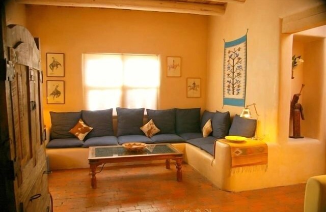 Gehen Sie bis zum Plaza & railyard! Classic & charmante 2br / 2ba Adobe Casita