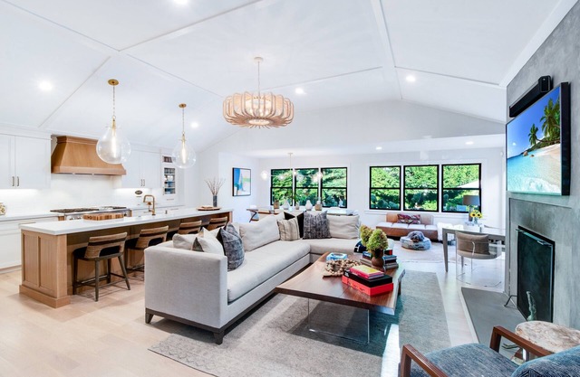 East Hampton Beach House Charmer - komplett renoviert